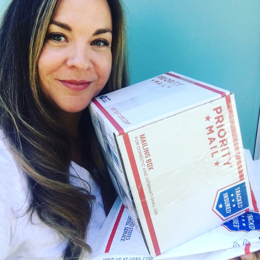 ⭐️Top Seller, Fast Shipper, Meet your Posher, Amy